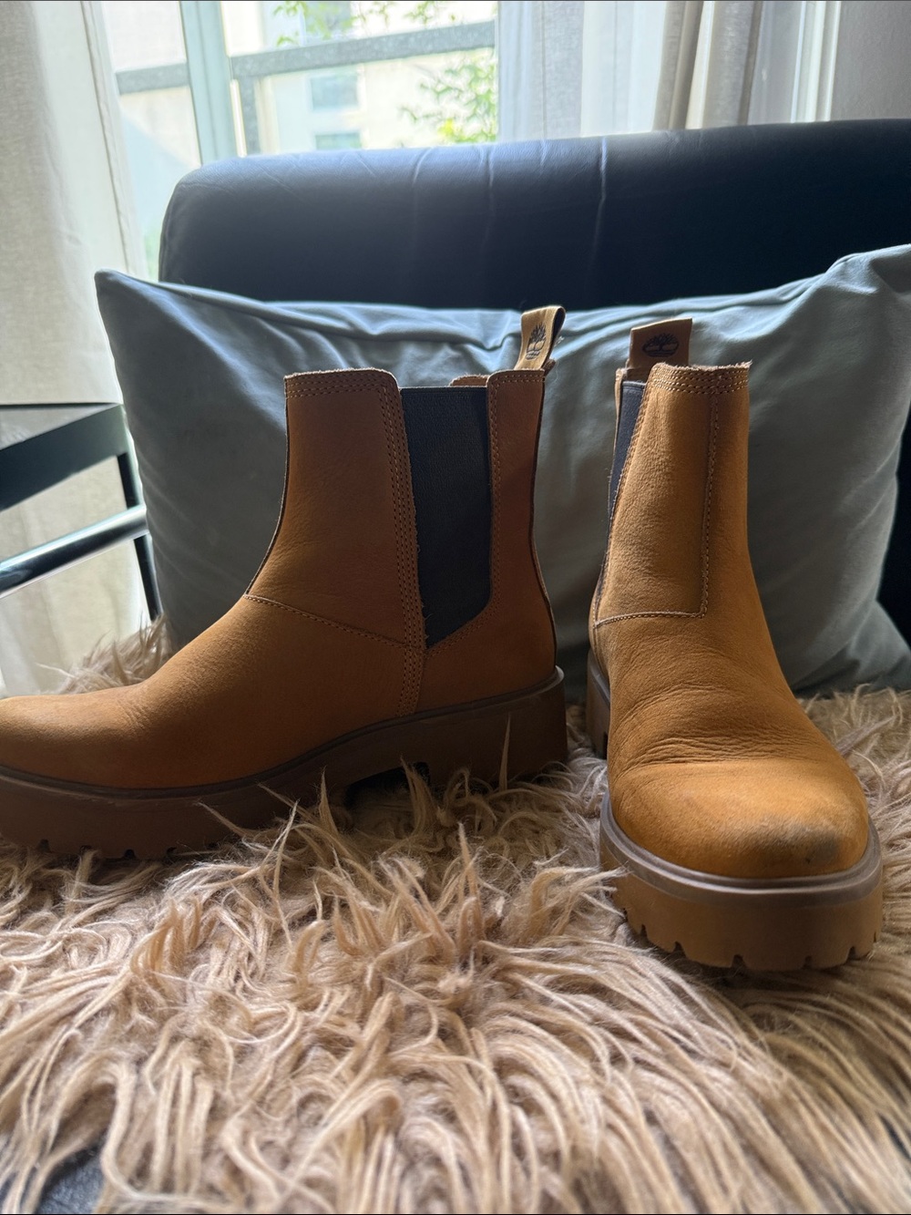 Timberland Tan Chelsea Lug Boots - Picture 2 of 5
